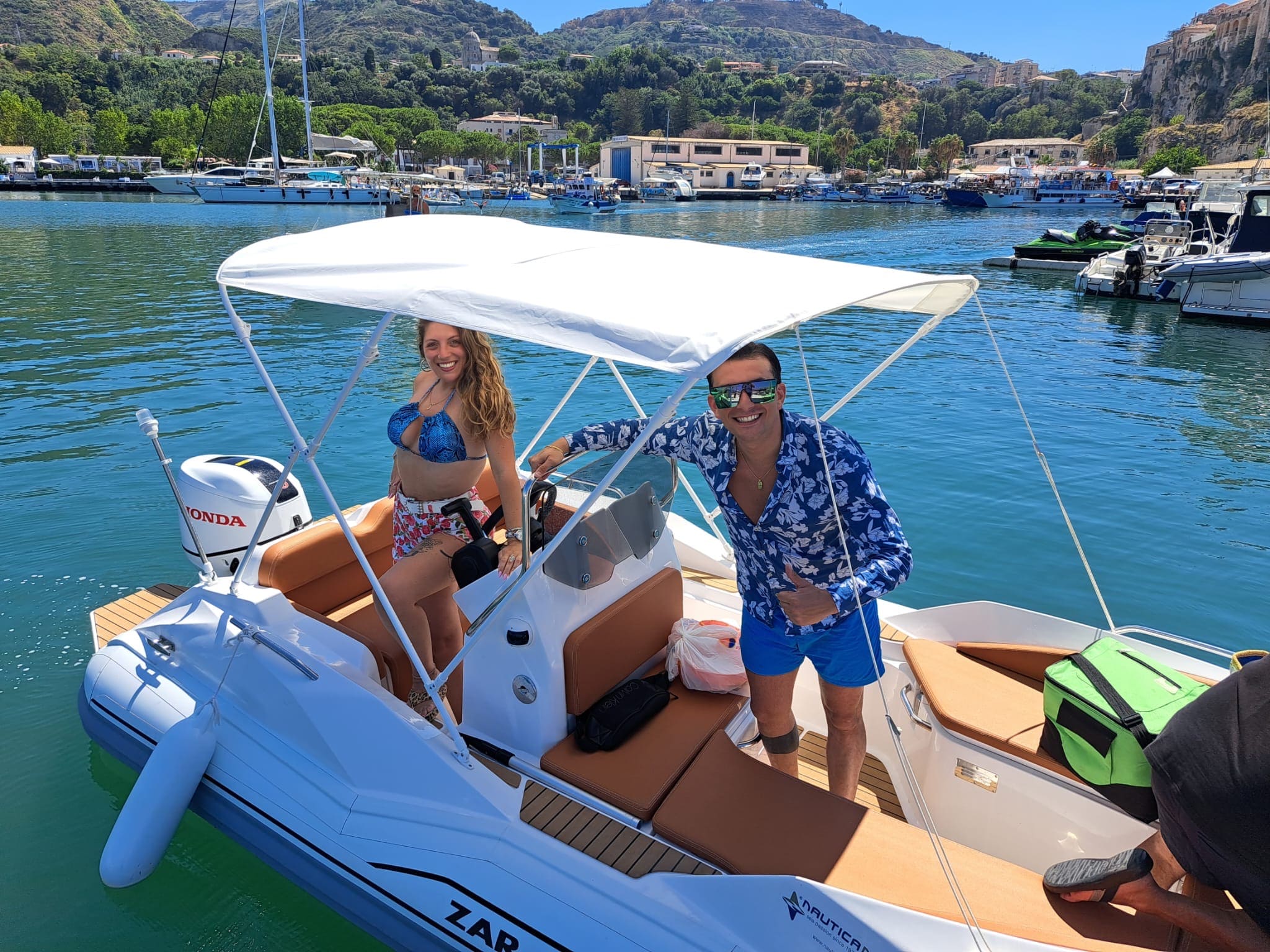 Plancette teak e scaletta per risalita dal mare